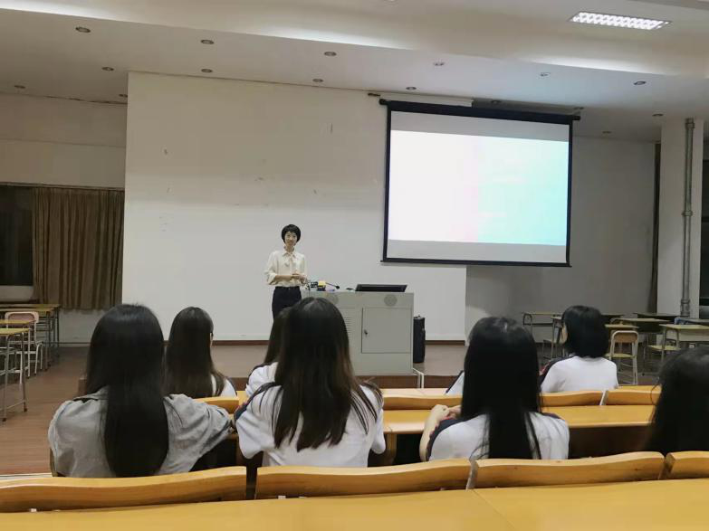 9E8DA44DAEC825D0B11B689DA6A_8B00E711_4AF8F