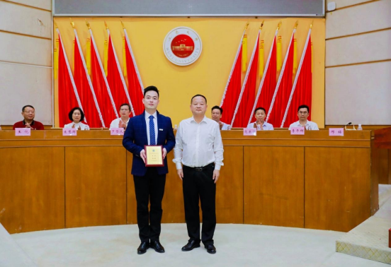 DE38B04FFC931ED0B92615B1CCB_E837B084_CC34C