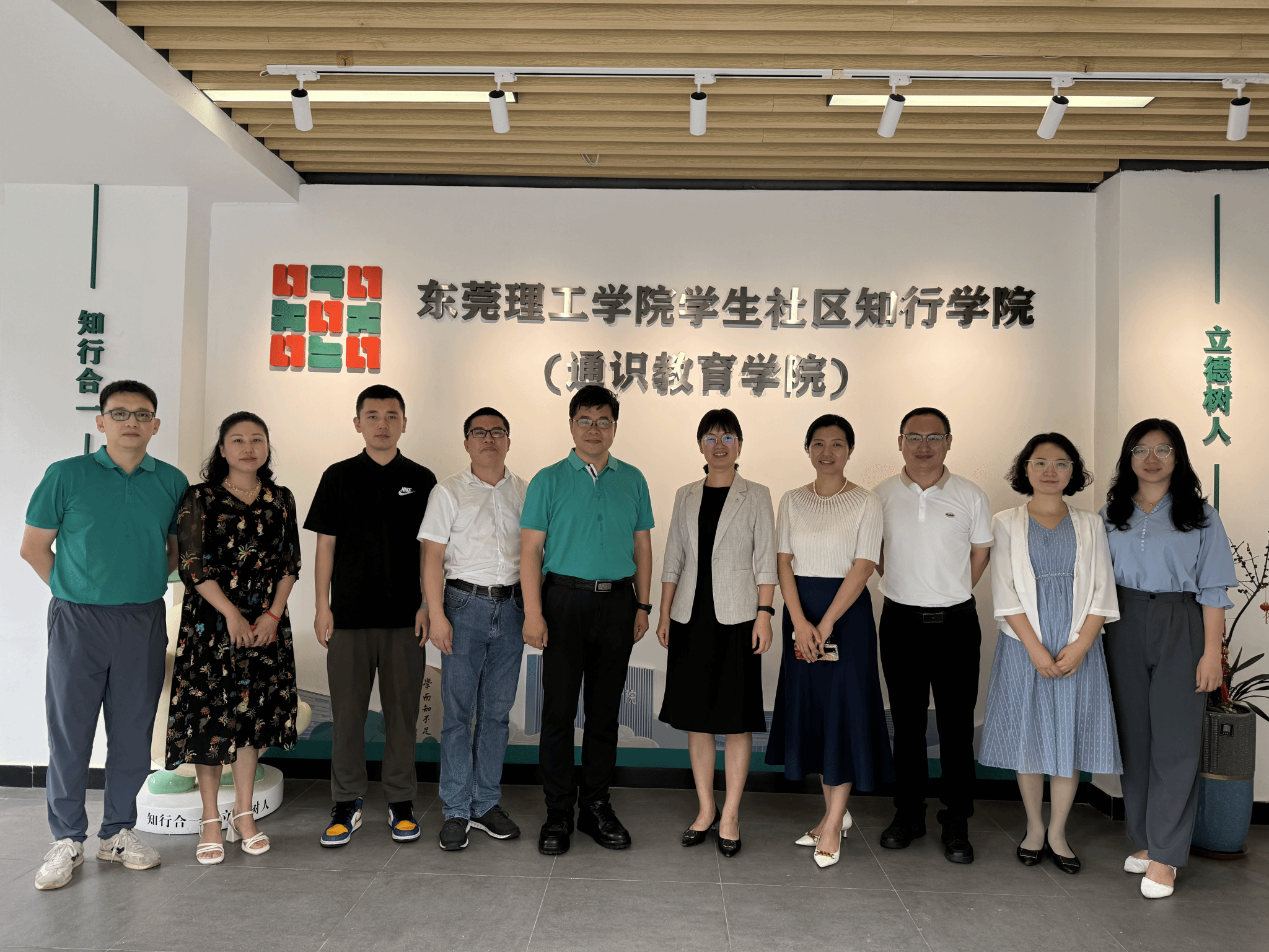 7D12F1DC61958C18CD3E55412BA_DDF04115_11E678 7D12F1DC61958C18CD3E55412BA_DDF04115_11E678