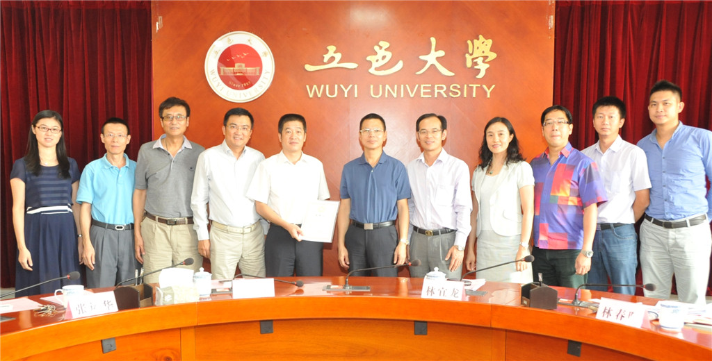 54D7CA316172C82D9A5CAC44E35_36158558_3390C.jpg?e=