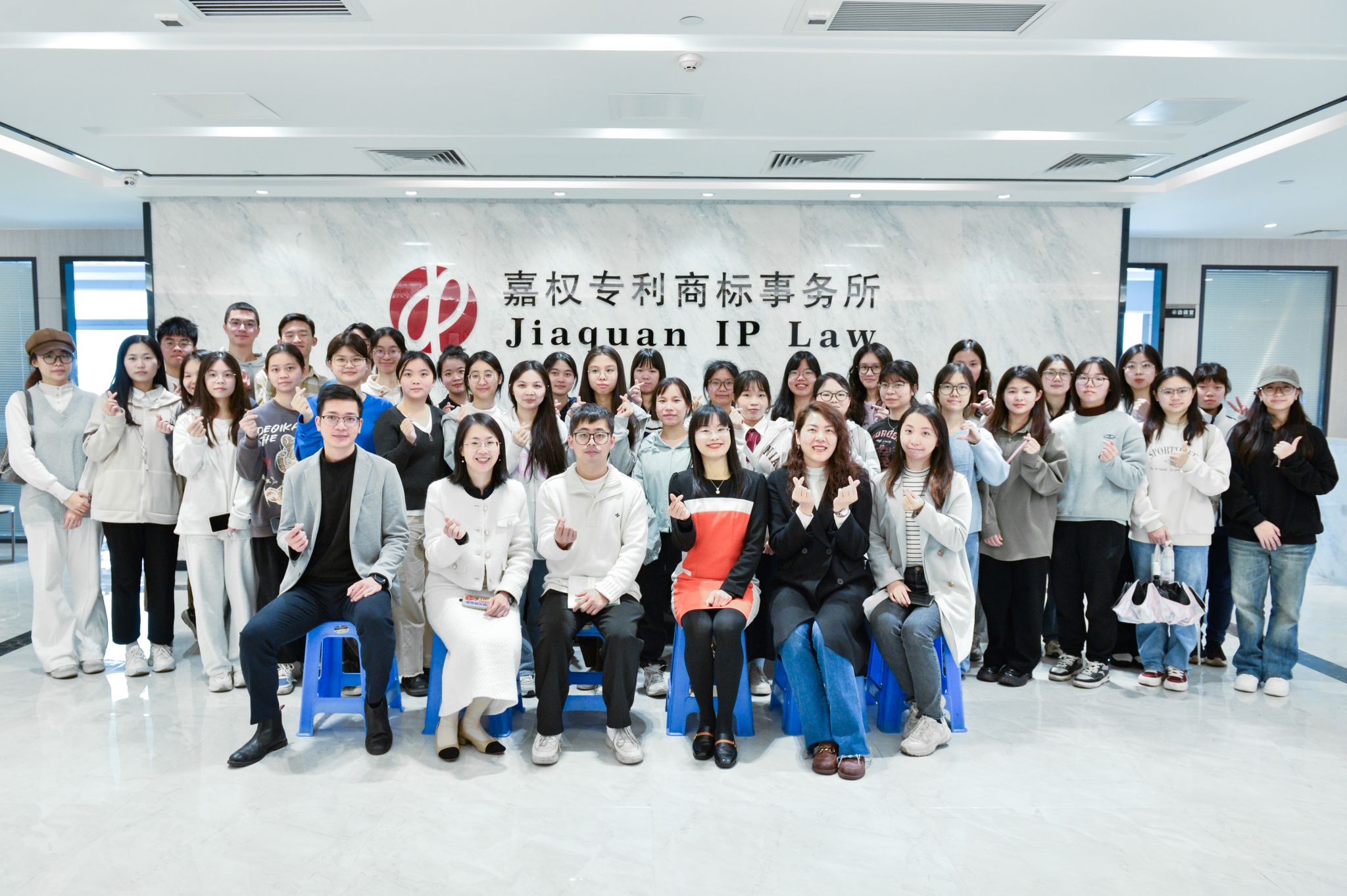 D7CAFC62EE1DBF2A4819858D4E1_B1FE4A31_547EB