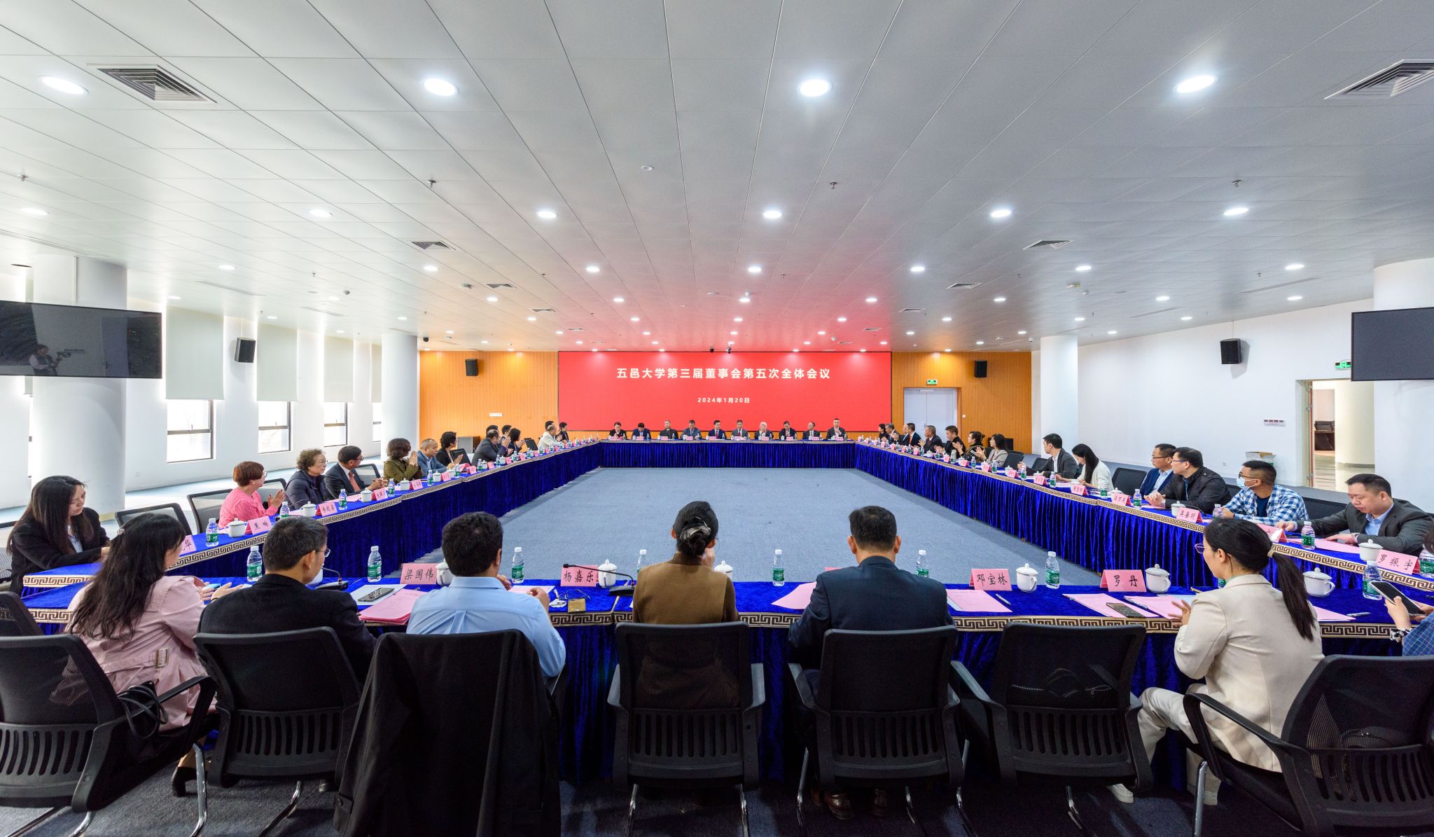 017BCDA1AAA61F850894226B092_9A3FEE62_5339B 017BCDA1AAA61F850894226B092_9A3FEE62_5339B