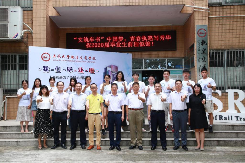 22AF21993C7B734315BBAFB26D6_D96F12F0_1D373