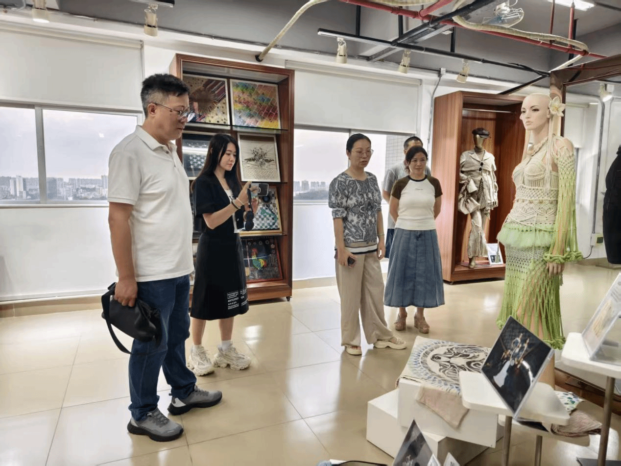 E46C63D944D465D6DA1DB8BCC42_17FF3F82_8F029