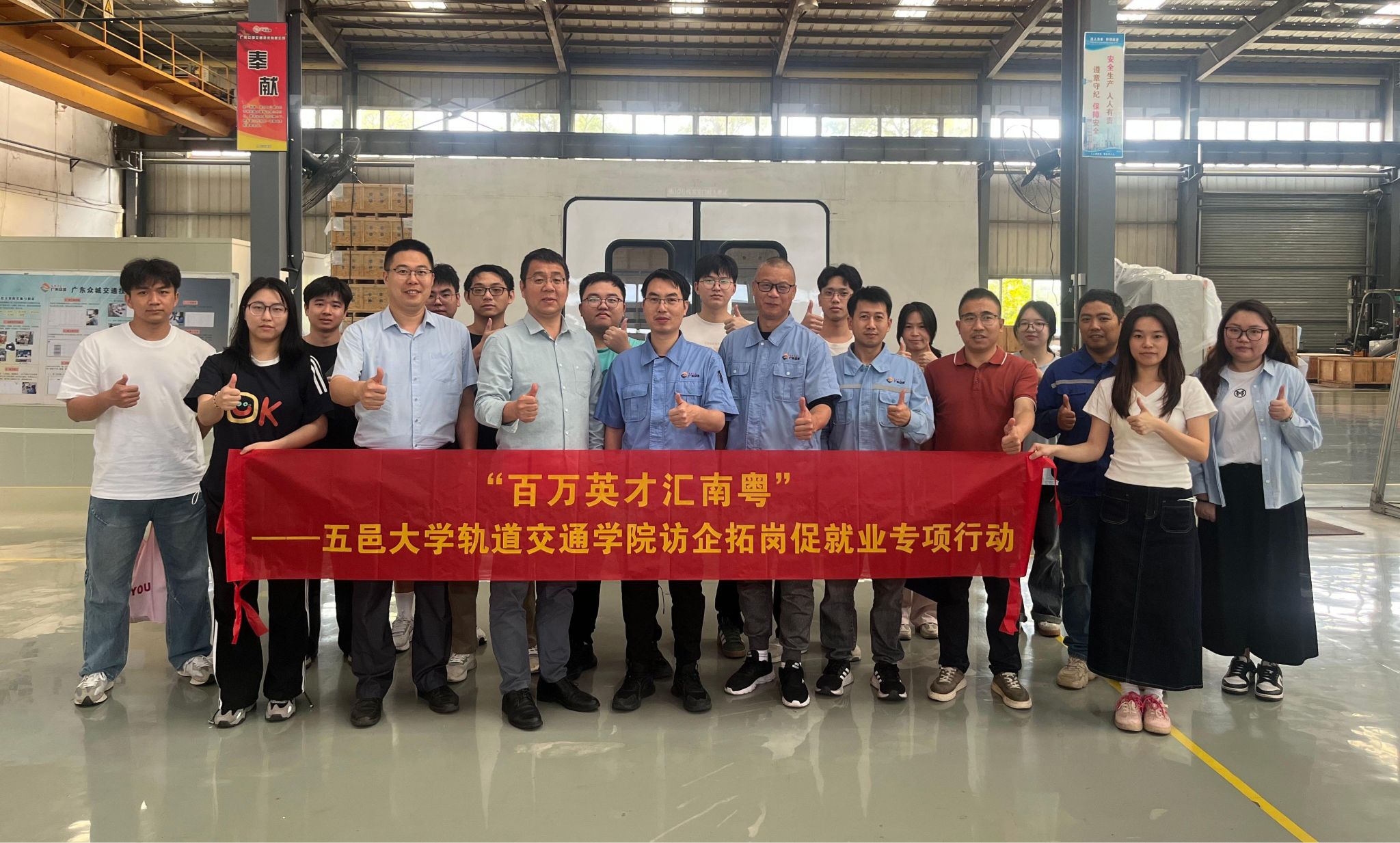 1B827DAC984CDF4FDF91A6E87F9_35320D13_5FFED 1B827DAC984CDF4FDF91A6E87F9_35320D13_5FFED