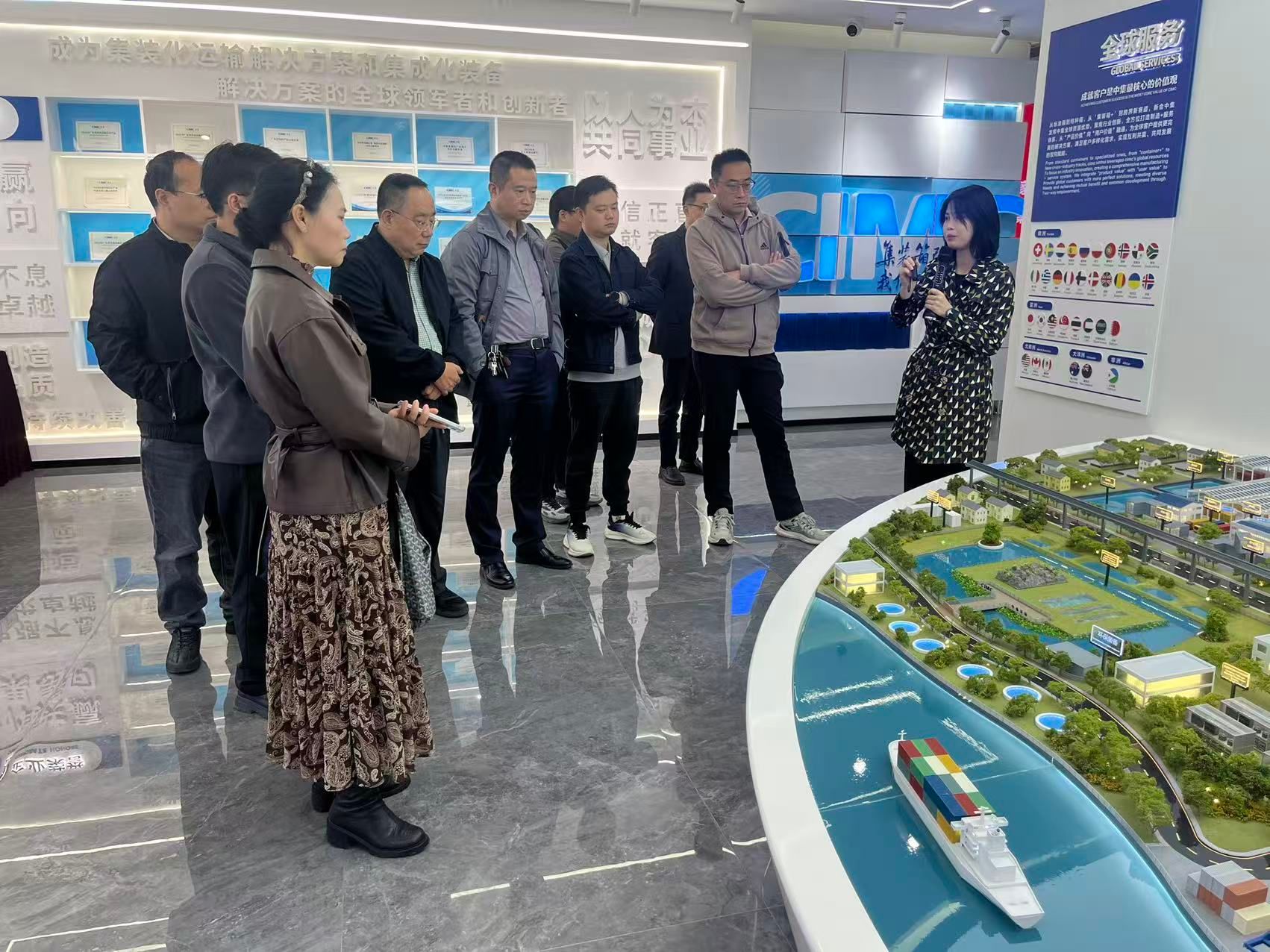 DEB03F2739B0C2901A40800E3C5_F844646B_5A877