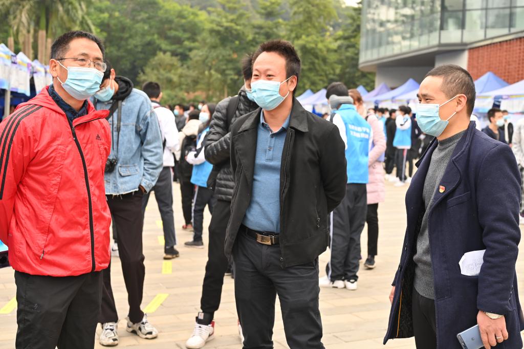 2EBB69CE7D01634DC9D2F1533F6_92EB187D_19FE5