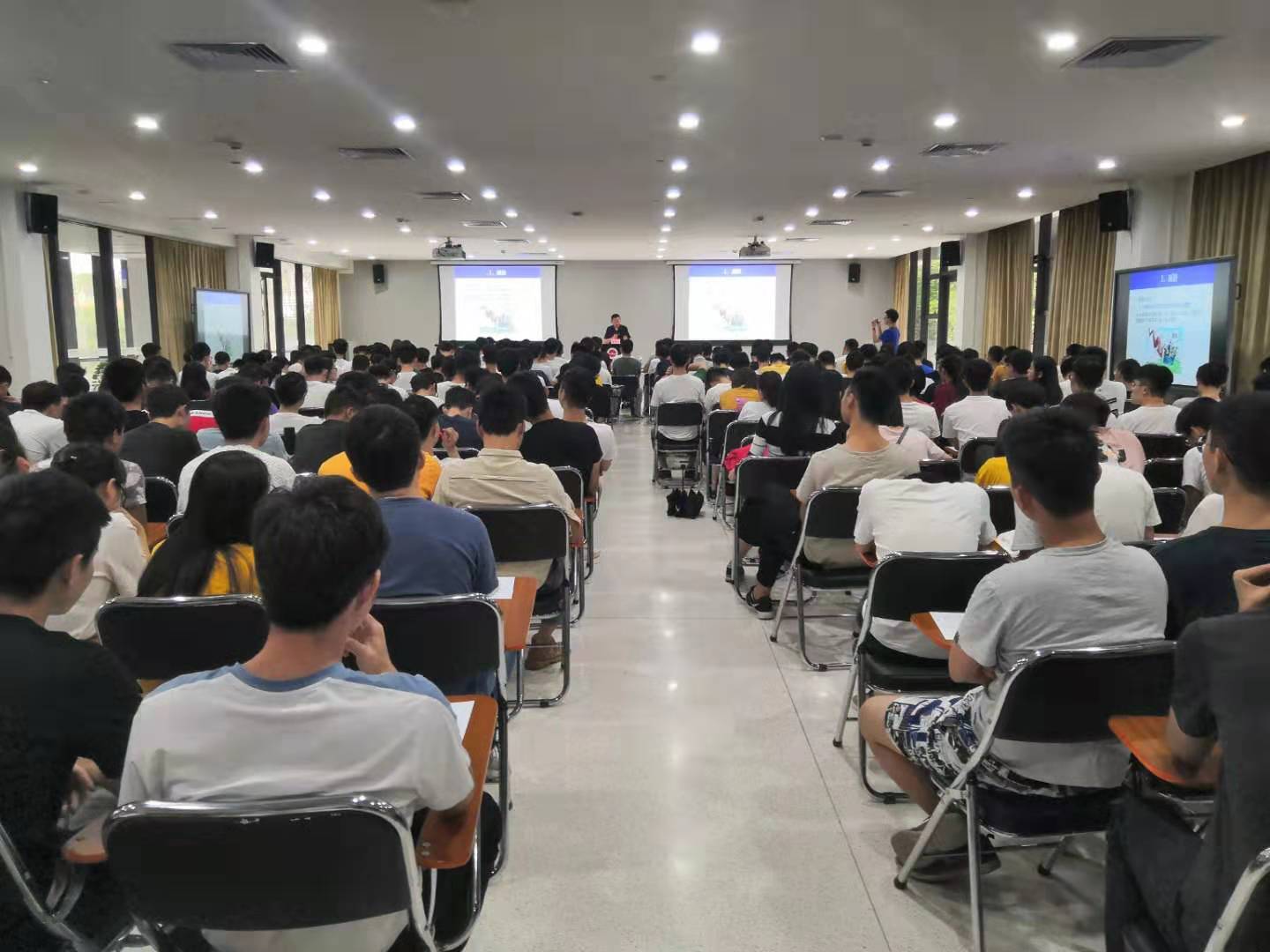 05BFA8E9793CA3CADC775CB13AC_900B1772_21377