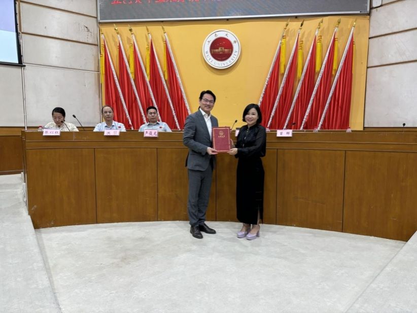 FCE7C14A0531C048C9861B132A6_1A7CC5F6_11910