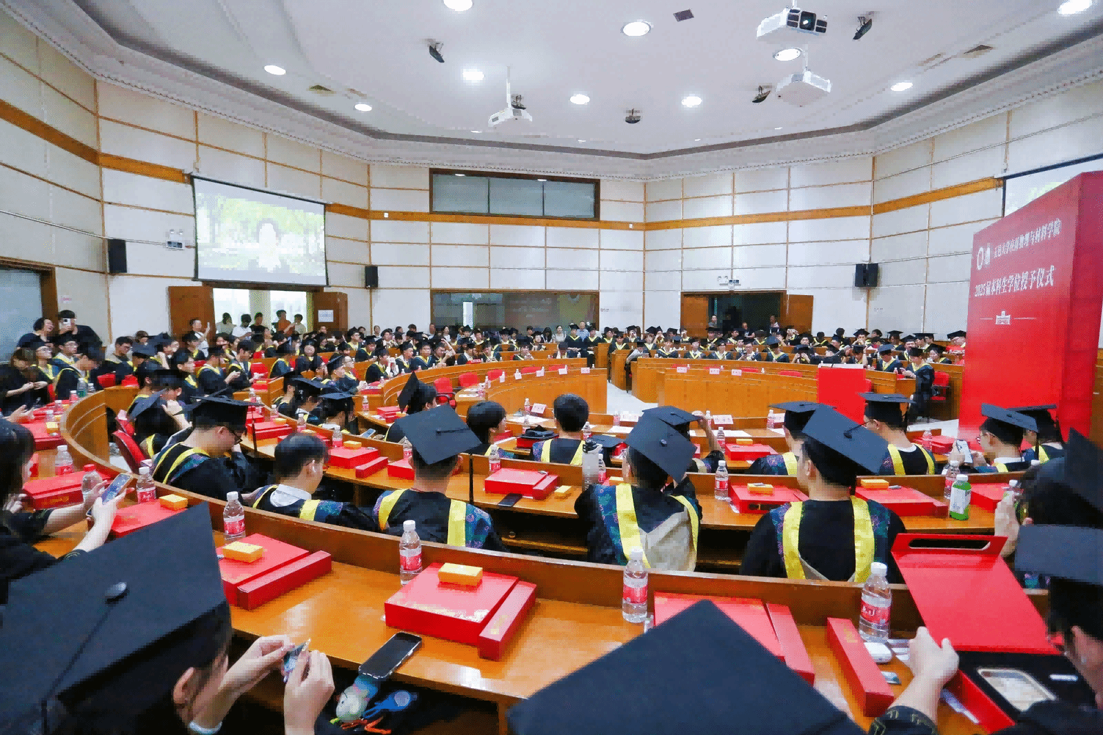 7A382BF2672D55718DA44ED25FA_B942DEAB_B54B2