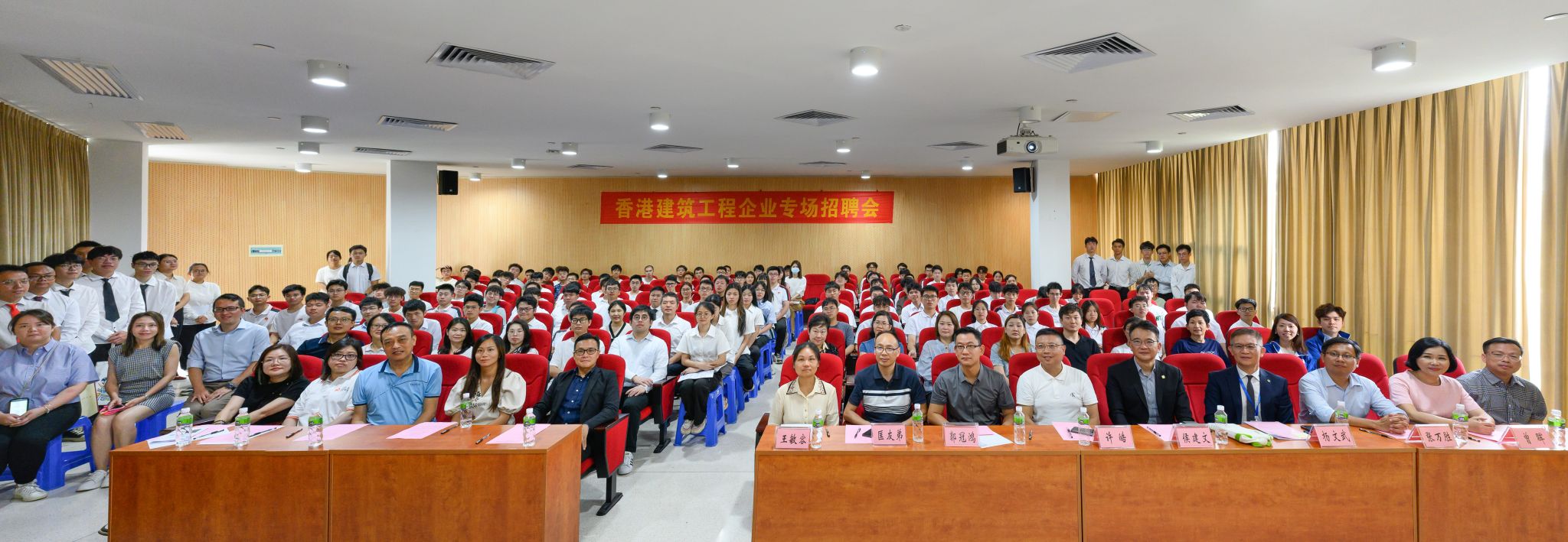 46DA827FDBC229956603481016A_E2451080_3D52C 46DA827FDBC229956603481016A_E2451080_3D52C