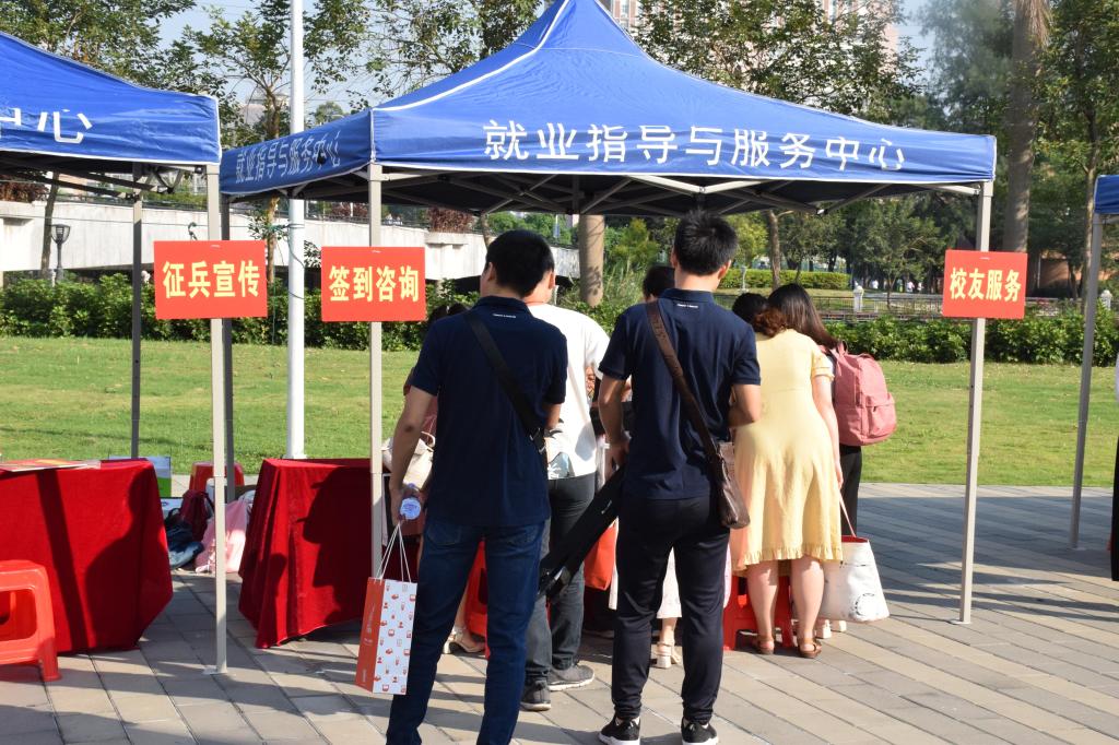 49A7FE08F9440426C5C96EEAC91_74CFD369_25072