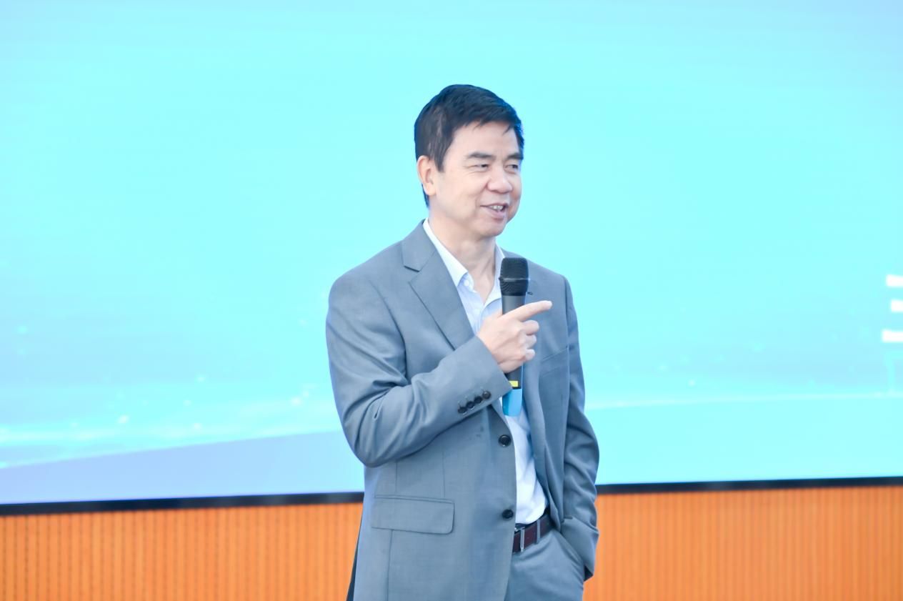 5815FCB340C24E0259015874A29_943BA475_D303