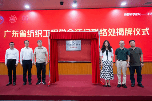 C6055CF9B77F2A17F03E400C7D5_8F51D172_120BF