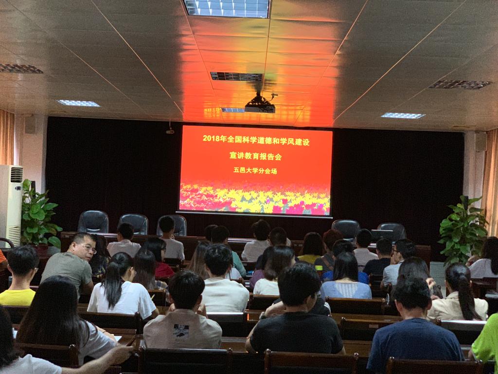 46B5DBE6138B1306F57A7F13AB3_72E3EE26_1CE8D.jpg?e= 46B5DBE6138B1306F57A7F13AB3_72E3EE26_1CE8D.jpg?e=