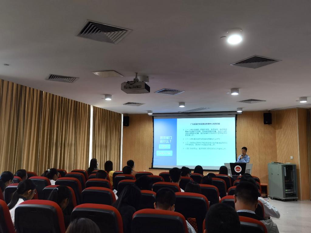 73BAA3AF81FF32B2A8E2E0EF777_EE128B8A_12C93