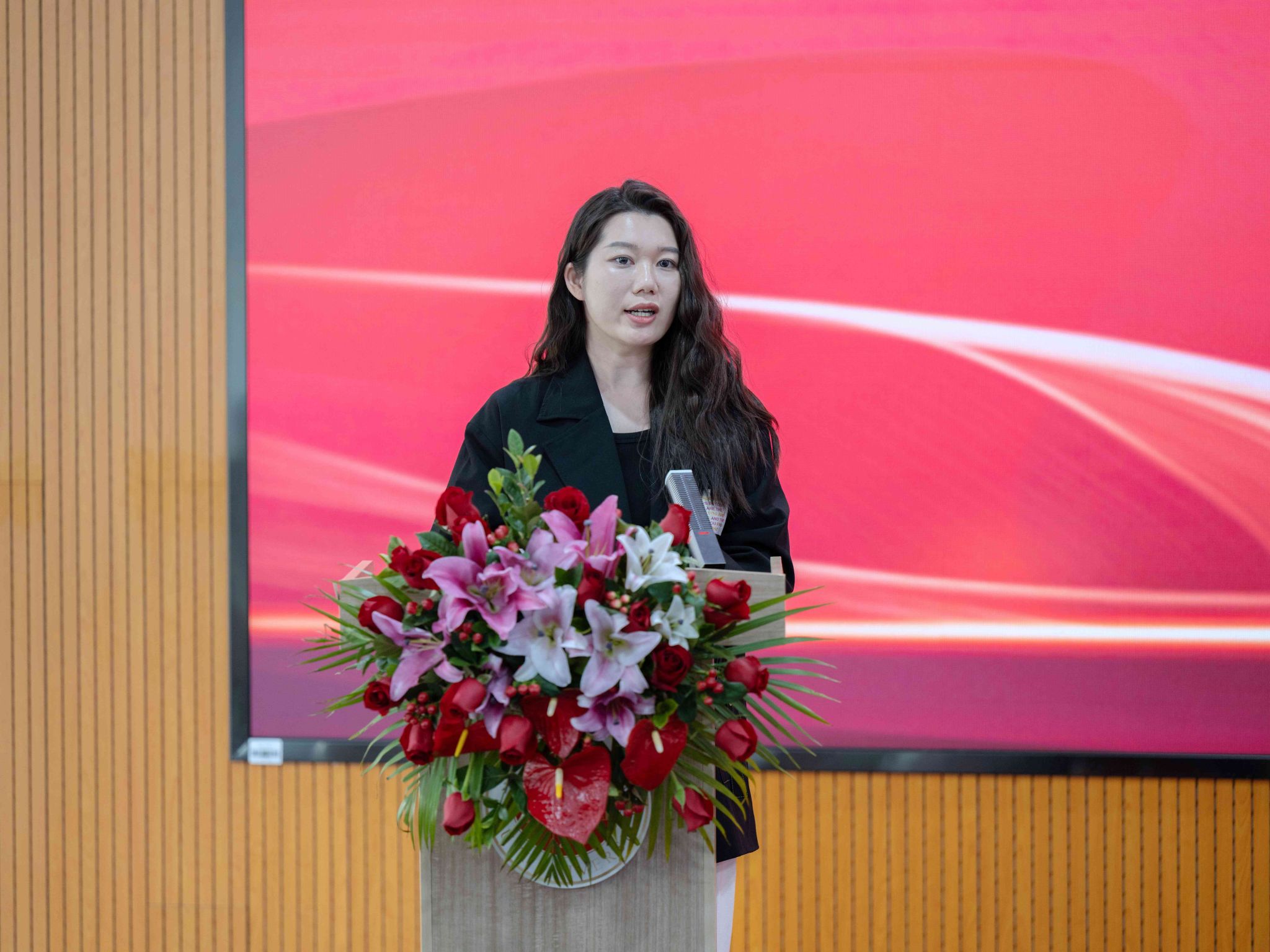 8F6F90843605A59D0046BA2BA41_C7DB3E53_4B6EA