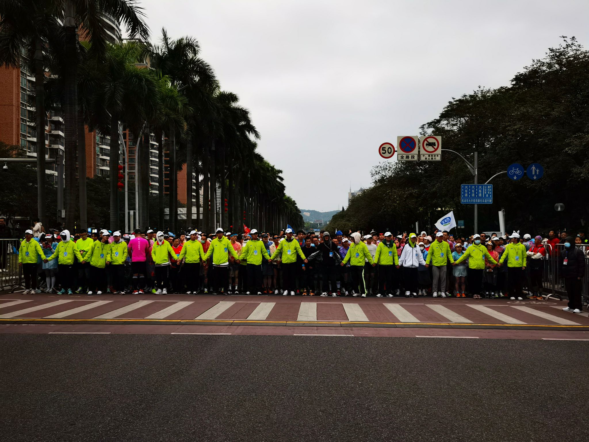 347FEF8B7FF9A6BA4DD17D1BBC3_8E79B2B7_880A0