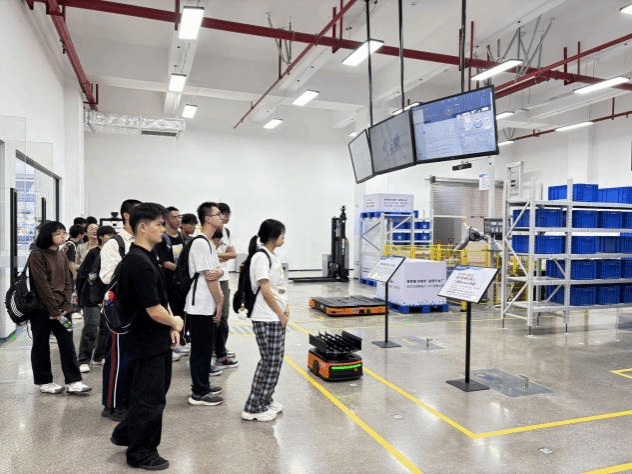 9782F36F6BB957875504161C9CF_7663CF21_2A052