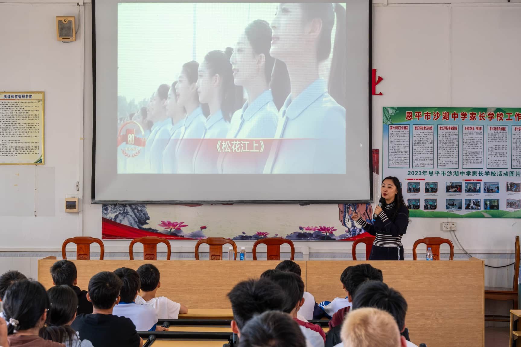 B7F5DC6DDD122392A382C2DC338_AA58C9F2_2E7A2