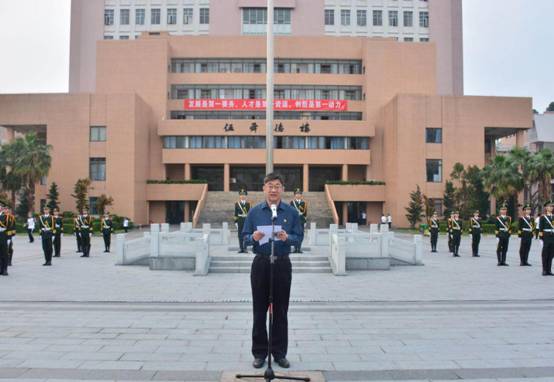 B81DB876470BA9BA51DC8A7BB38_6494D88E_7900