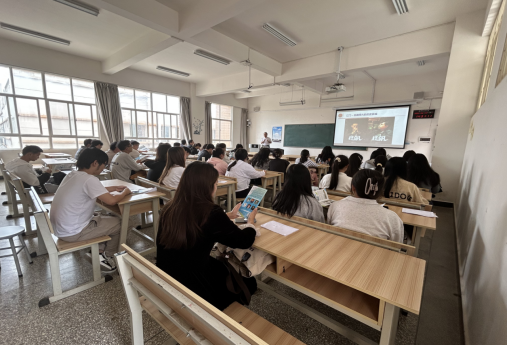 01199D9FA288B57BEF79469324C_3D43C226_5F217