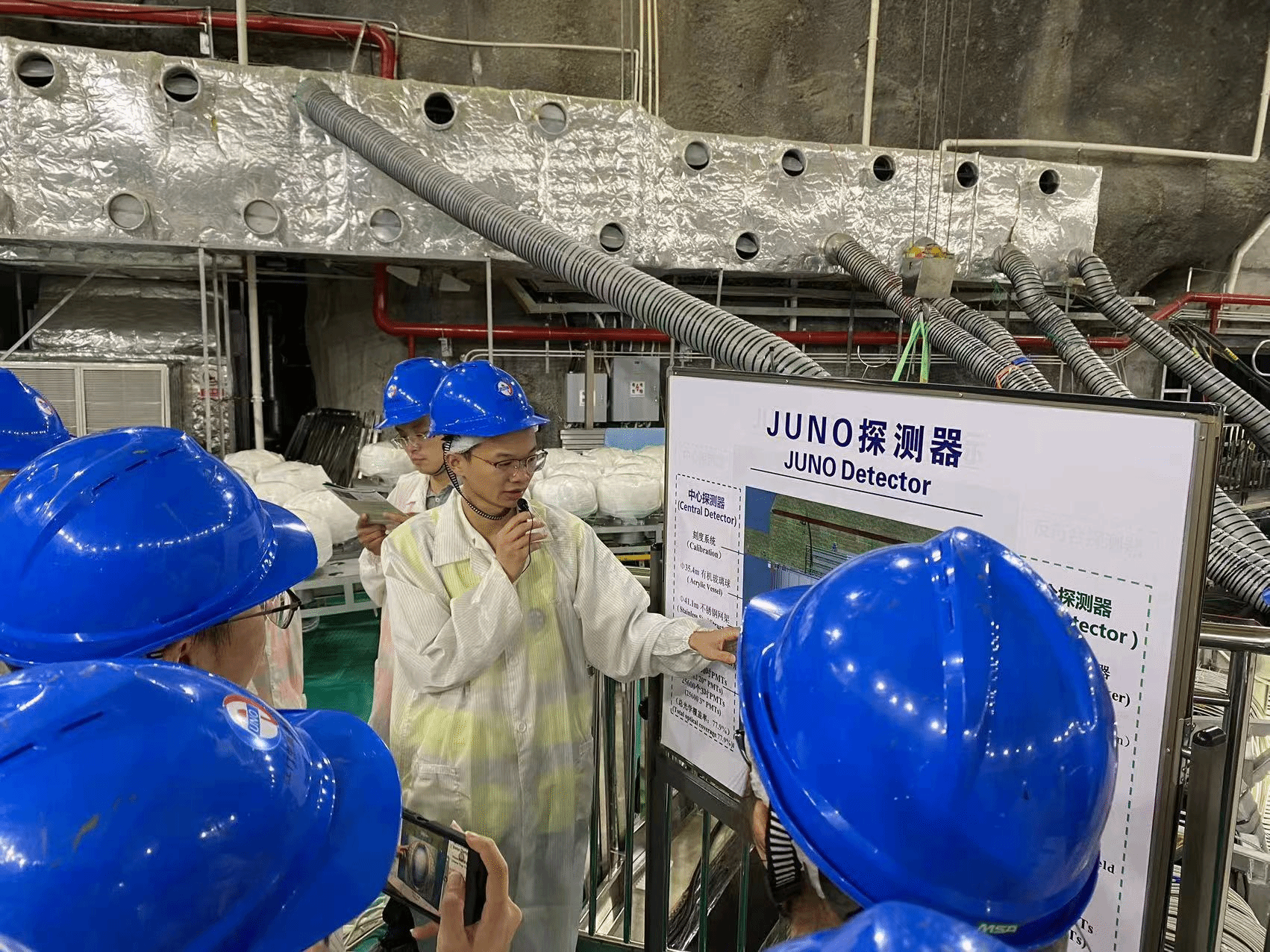 F4FED093481483F1FA0F8A8FFA8_30499184_12B53D F4FED093481483F1FA0F8A8FFA8_30499184_12B53D