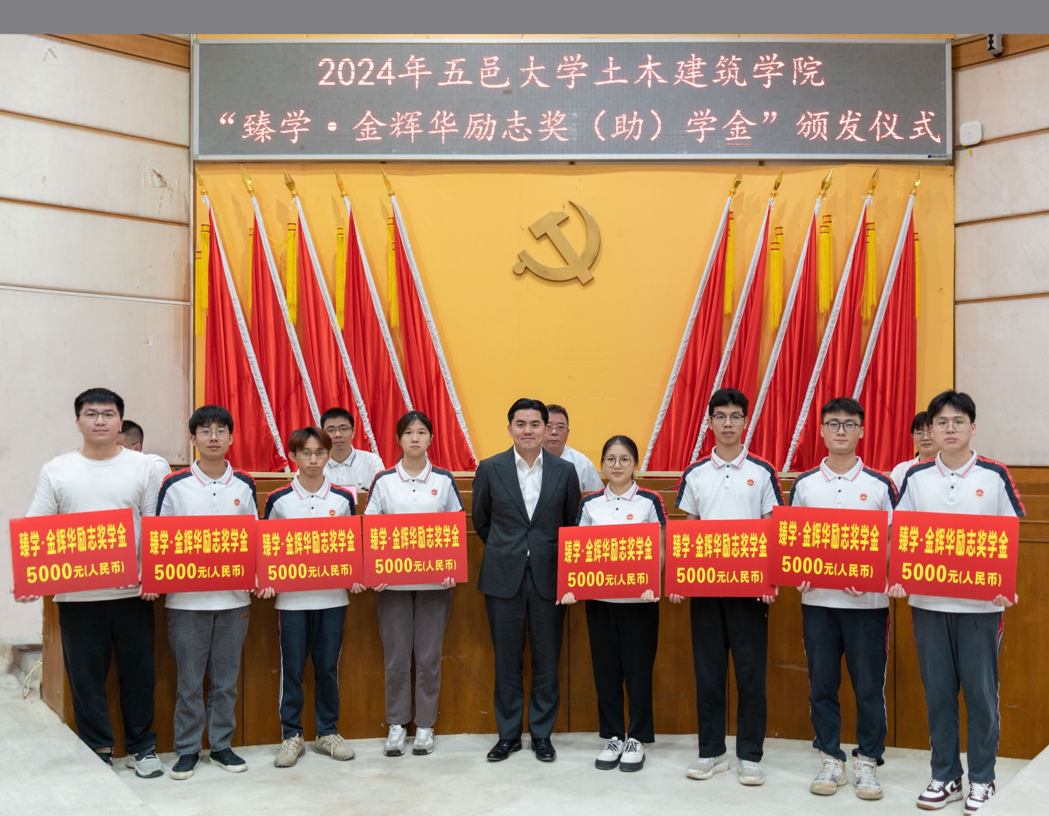 7C0CAA527355FA693306AD8758D_6FFFCF93_69733