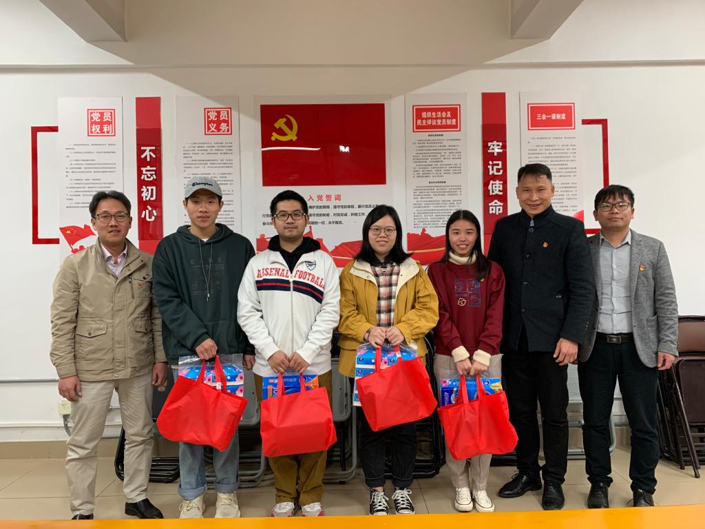 30B811E3CAD59EB699A8F4A1CB4_4665B138_1AF47 30B811E3CAD59EB699A8F4A1CB4_4665B138_1AF47