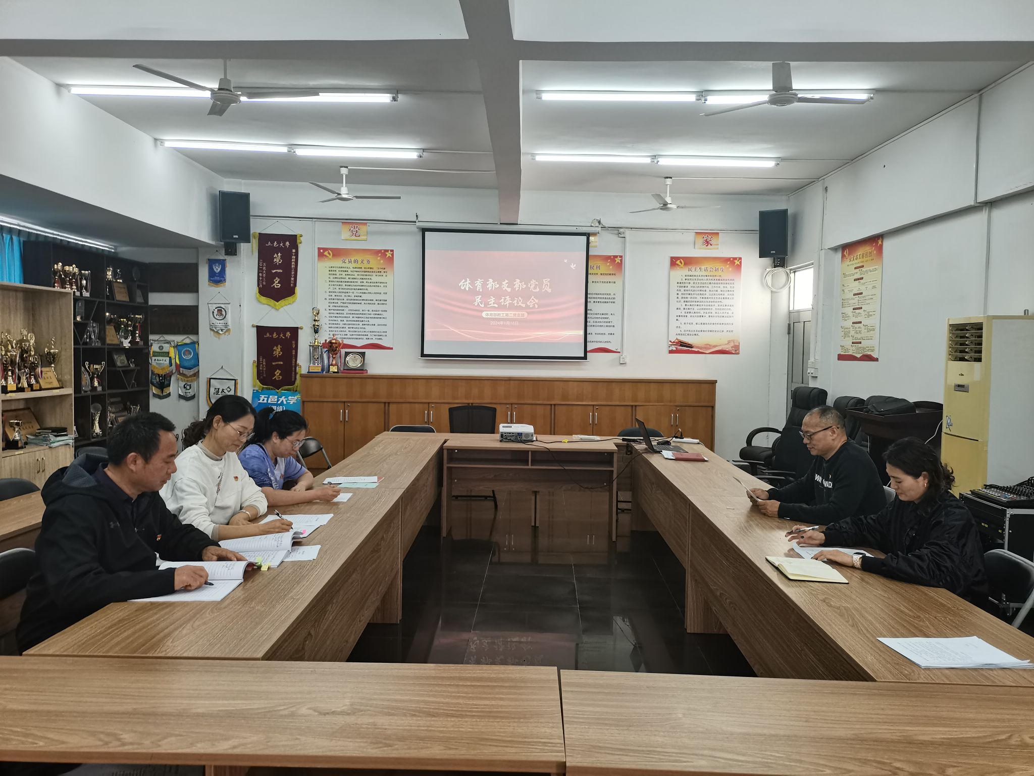 A591EE1DC8B5B3C301A4BA1A09B_E662CF18_58001