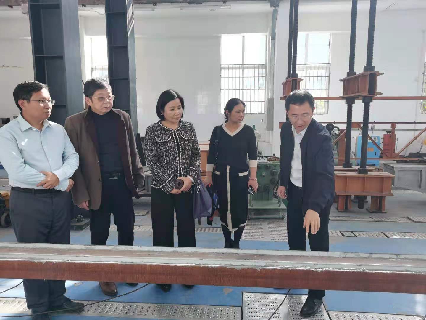 E1B51805B0B7B237427AC7FA9AC_AD7A5302_228C9