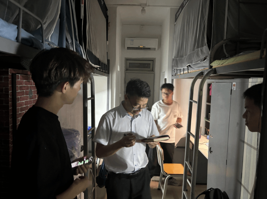 213E16F64DEAE5AC24B1102C1C1_F3499FBB_44B3E