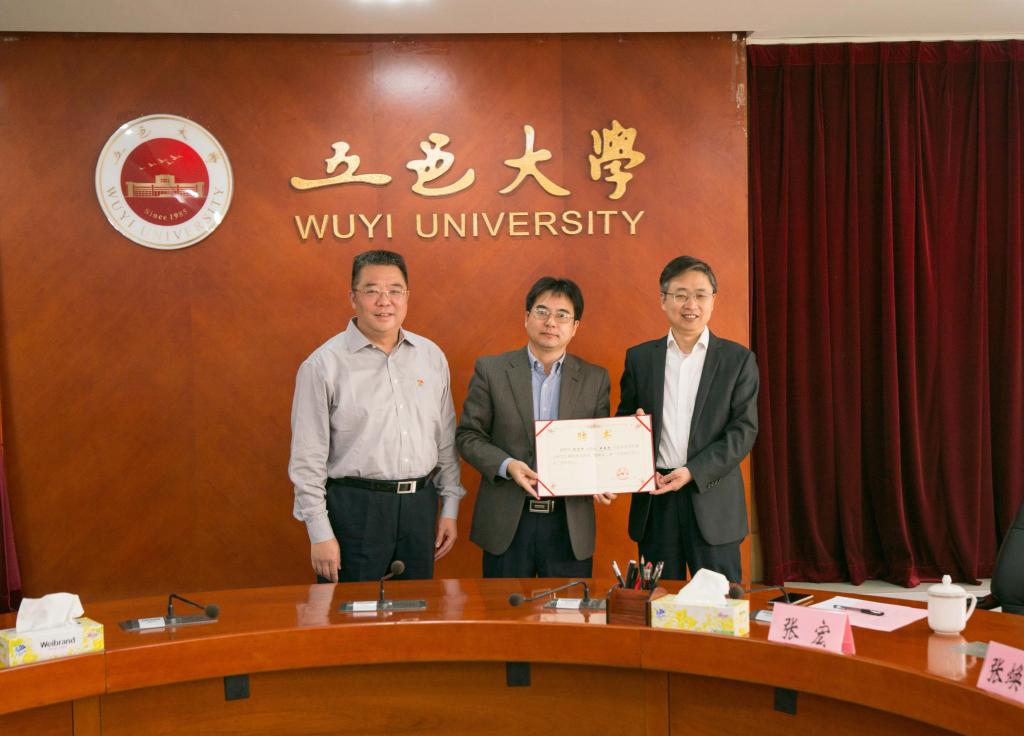 89EB200E80F06DE5EA1DCE0EEB7_BB2E783A_1359E