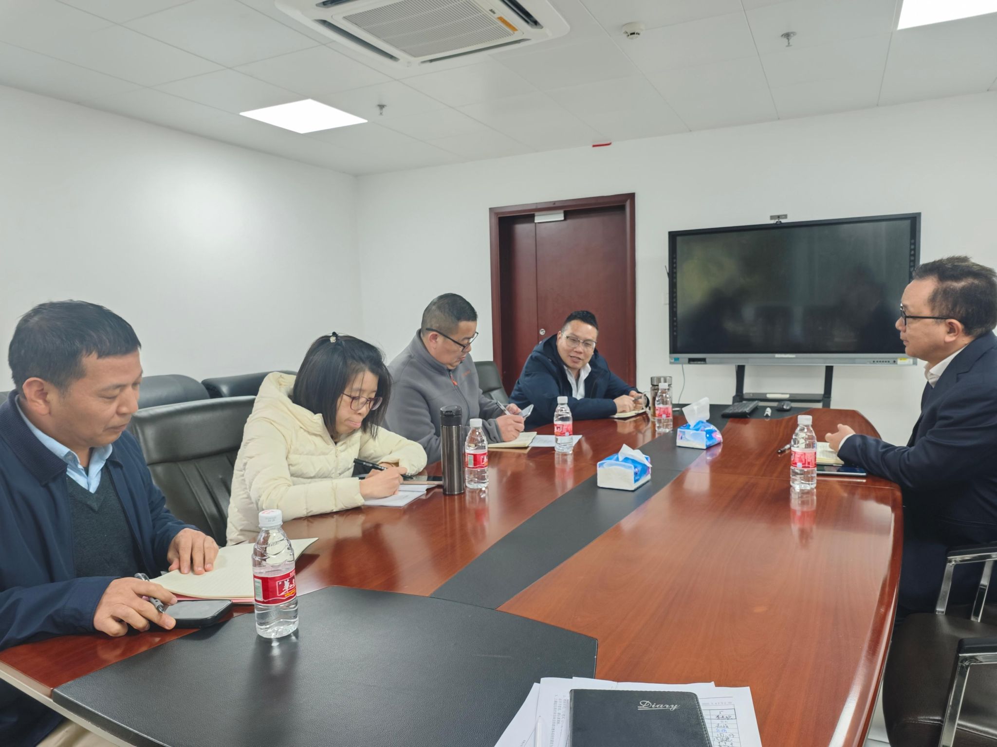 7F422834E1AF6C4565B2759ABD6_ABF425D0_3F51D