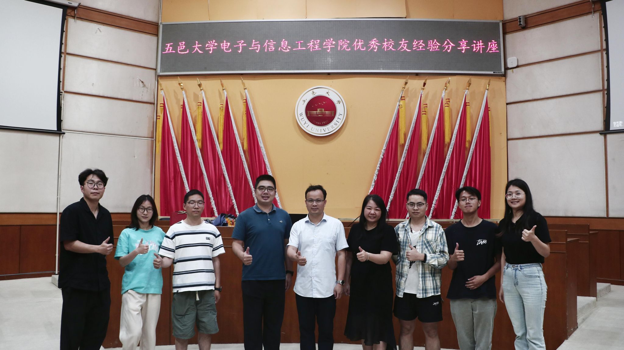 8AFEEC896F0F726937C5A727FA6_3FDC2F41_44A5F