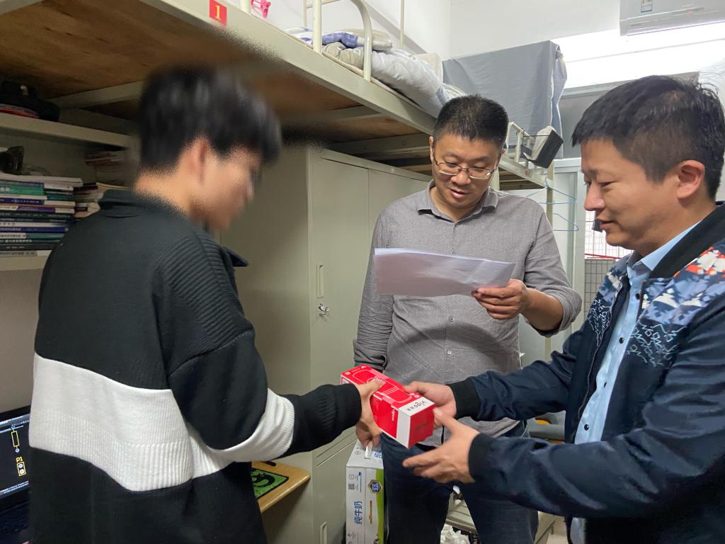 66F26B765BF76636D4FD62F2850_B97E5EB6_17C30