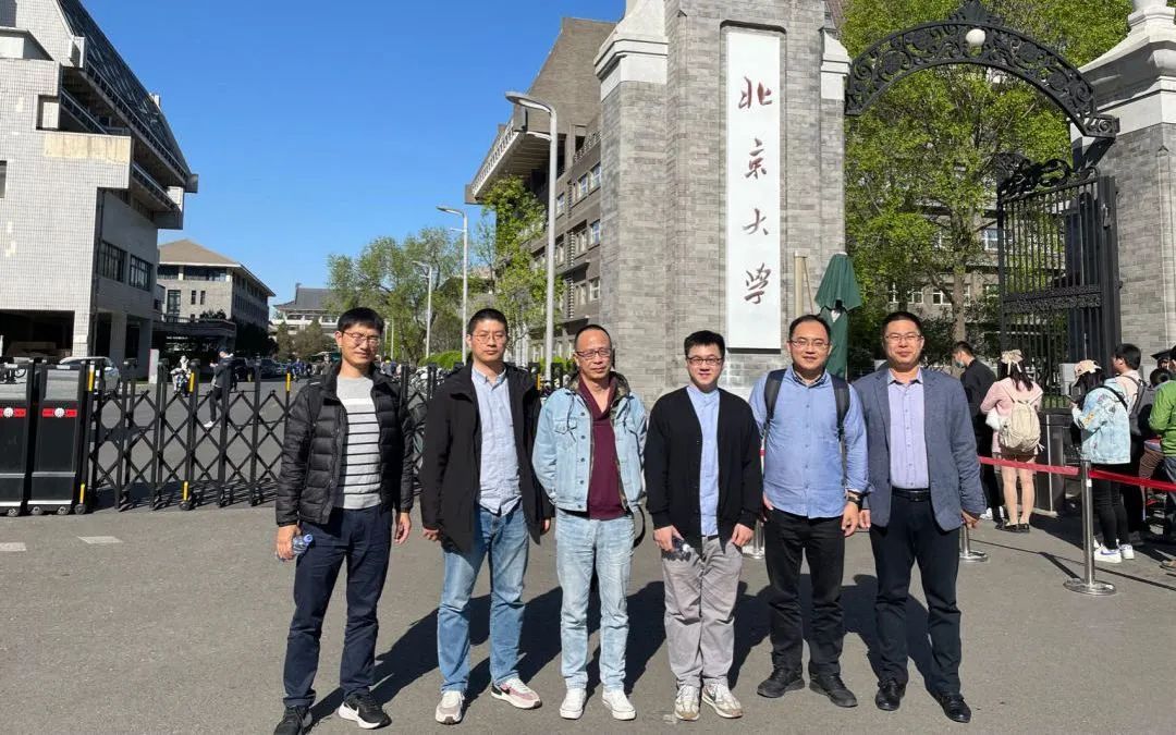 A83345B30123B9FF2DE54F6AEDB_884BF415_29437