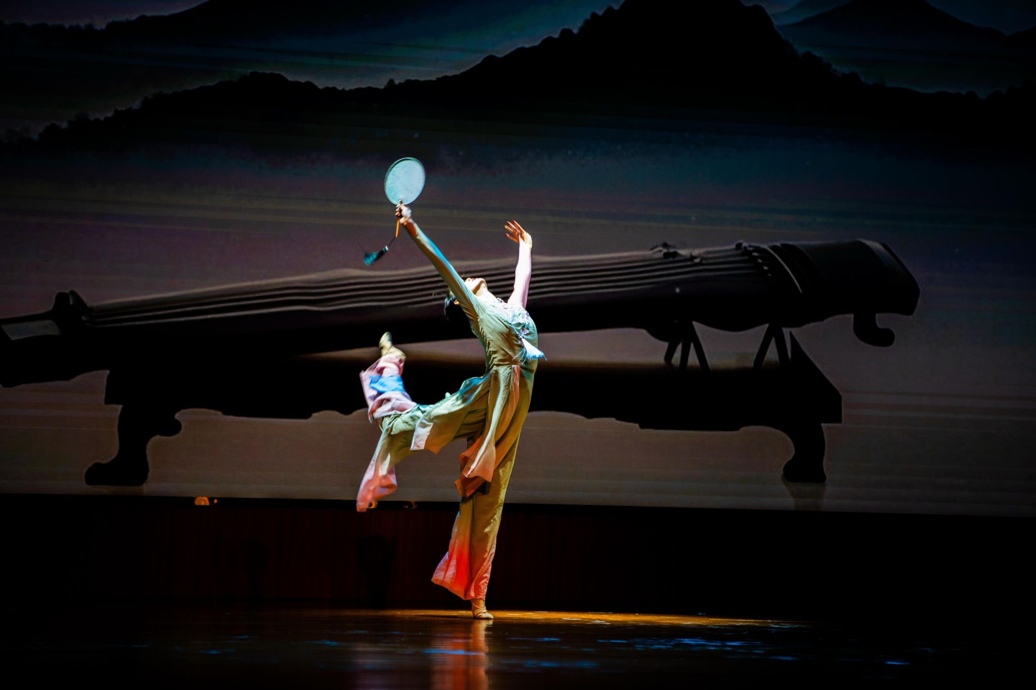 D13F9F252C073EF0A35D95E24FE_C3A0AF6A_295E8