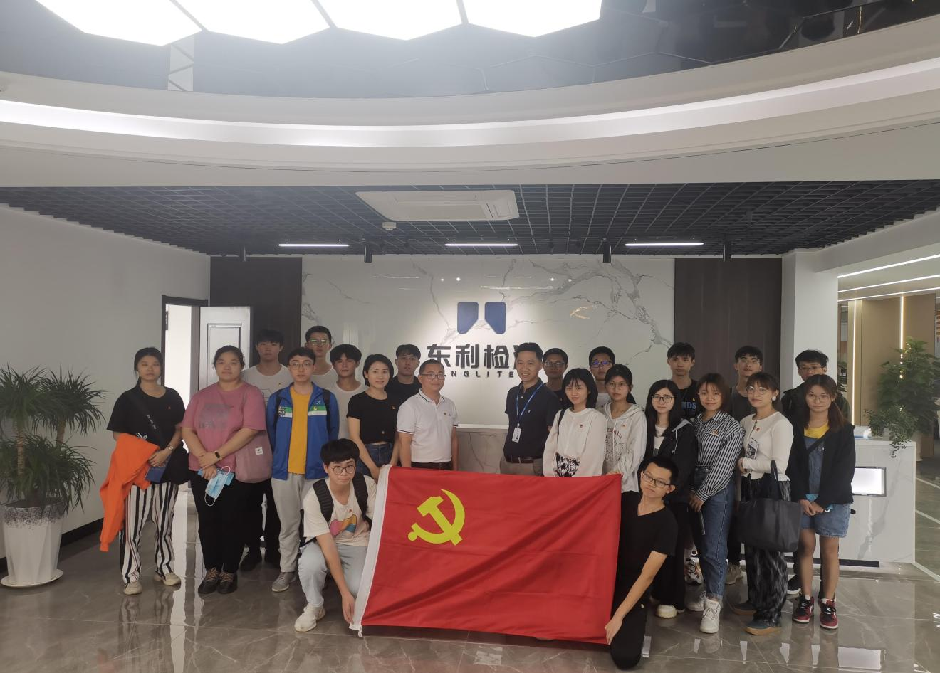 FCEBA632D59806228BE7E1EFF1B_6DA40267_F96B6