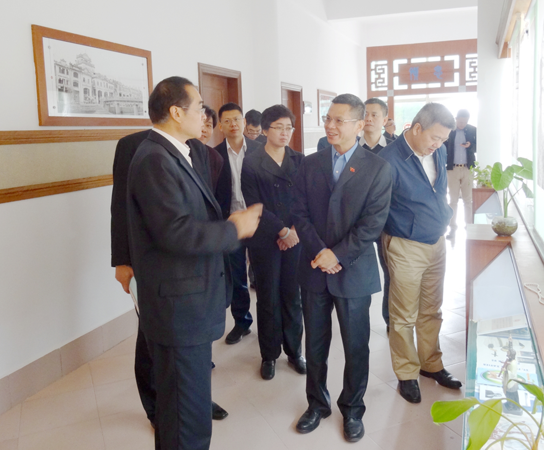 9A1852463F23C192024794089C0_F9F2F7D2_129296.jpg?e= 9A1852463F23C192024794089C0_F9F2F7D2_129296.jpg?e=