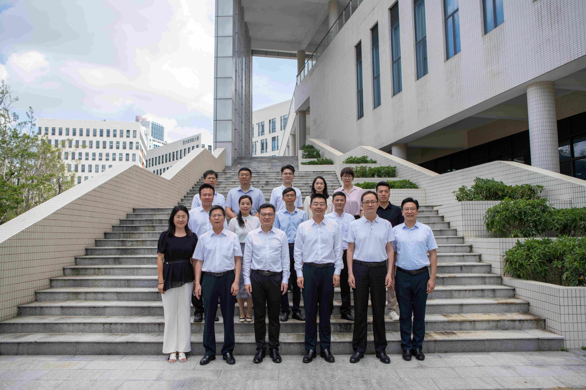 EBD56C7D36C02DAC9B102E86C46_6E2FA1AA_779B1