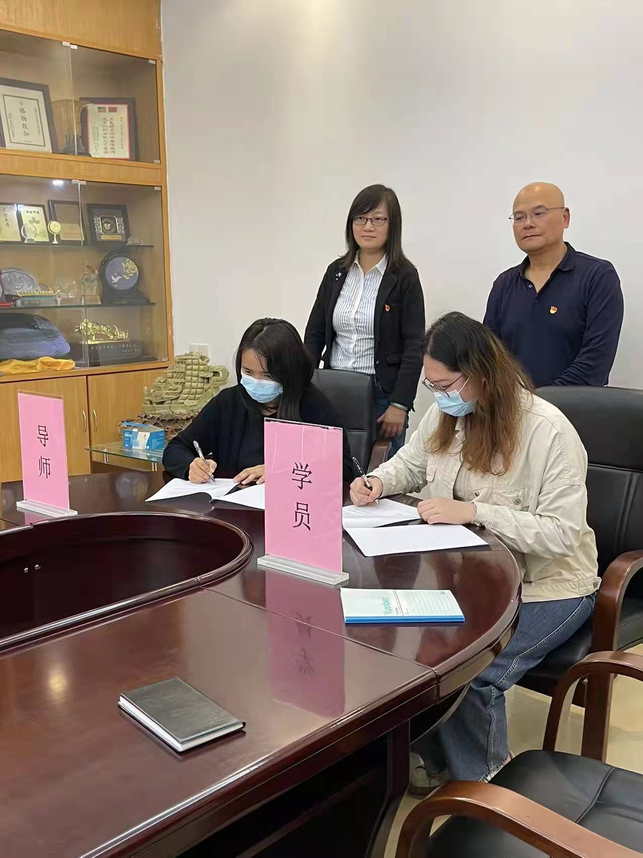 CB574781FF997E1CCDF710ABBC6_D7DD0BC0_32643