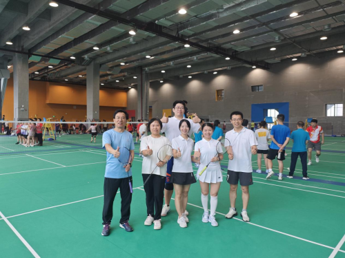 245EF4F5E21FE5B8B3899151A9B_A8DA4E43_486A0