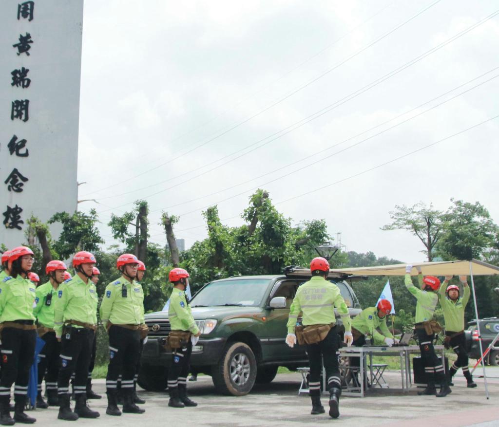 8275ED6639FC8F052C929C22F0F_C596C6D6_186F8.jpg?e= 8275ED6639FC8F052C929C22F0F_C596C6D6_186F8.jpg?e=