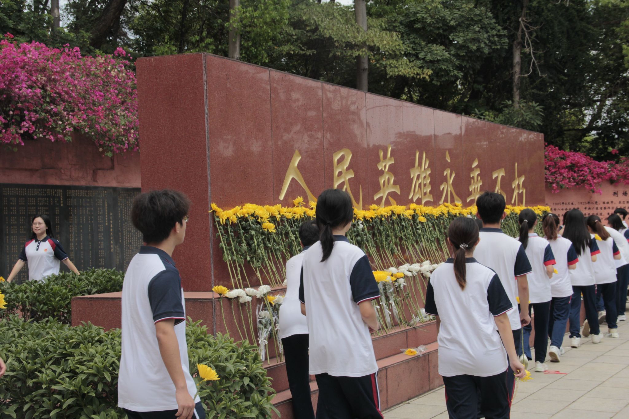 611EB357ECCC730DCCDE5E98495_AA05144D_64AEE.jpg?e= 611EB357ECCC730DCCDE5E98495_AA05144D_64AEE.jpg?e=