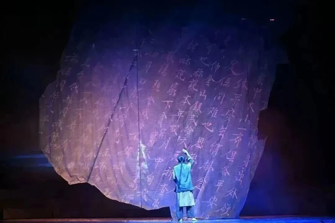 EE7F8106F143B42569417143021_15065B08_10077