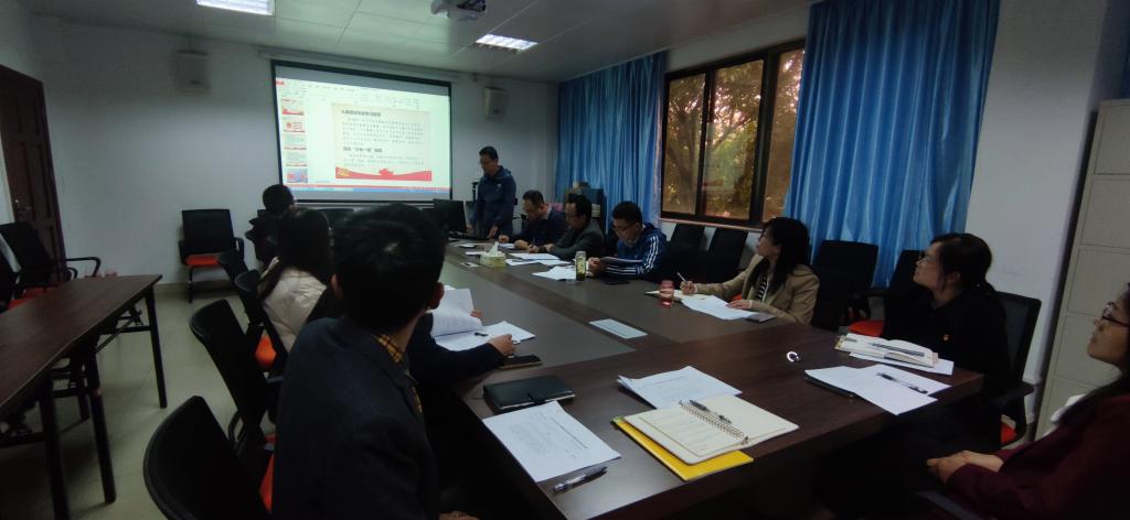 08A2E9F18E5E2B462244BCEB48E_832C40BB_D462