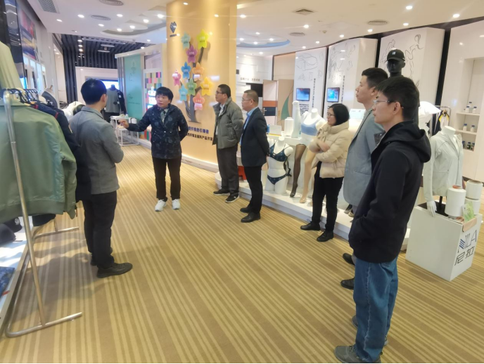 B2D7CDB40DC27D9EB772ADA447D_0725386D_15CBDE