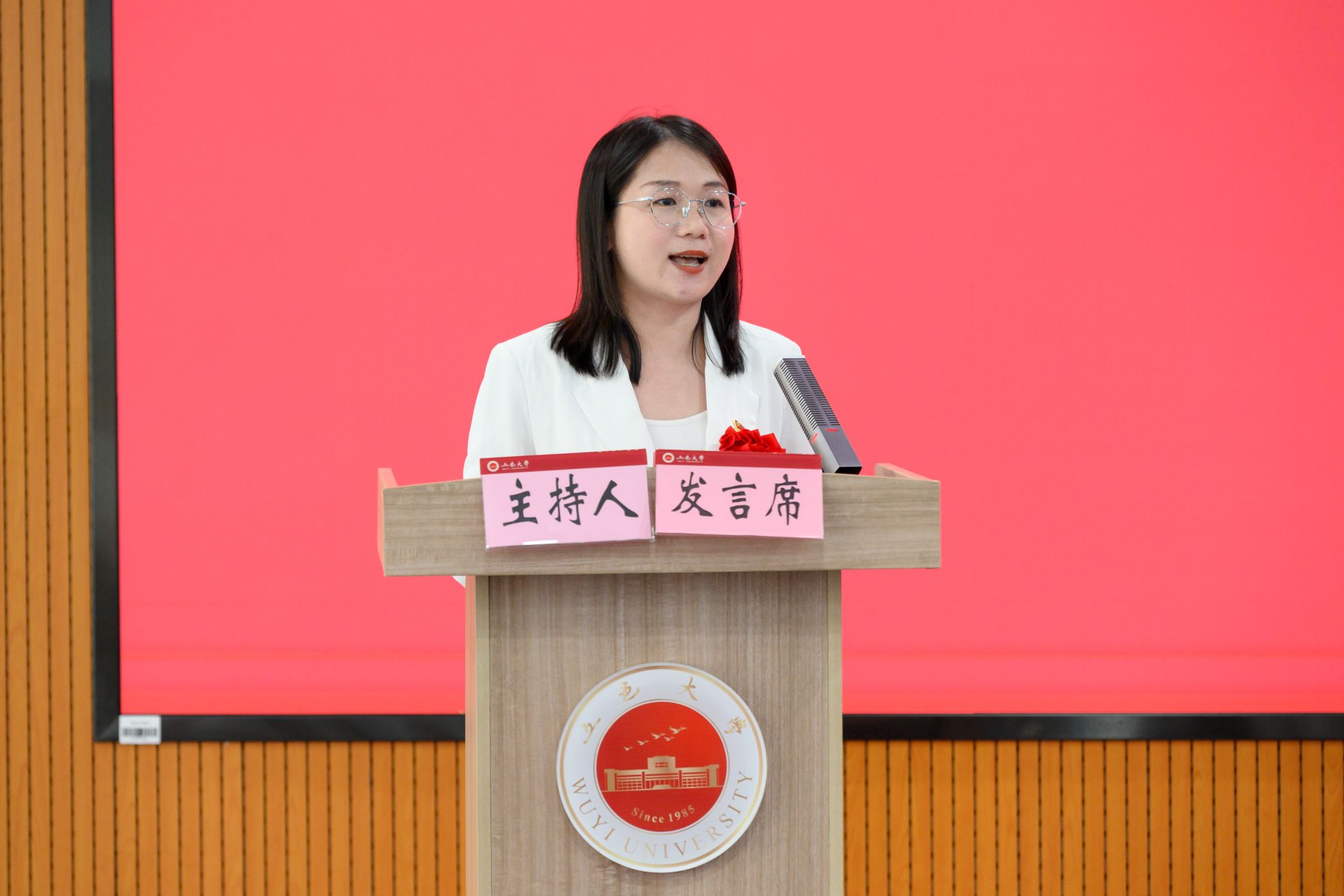 2420555CE371D9205D702574AD9_9744DF20_2D818