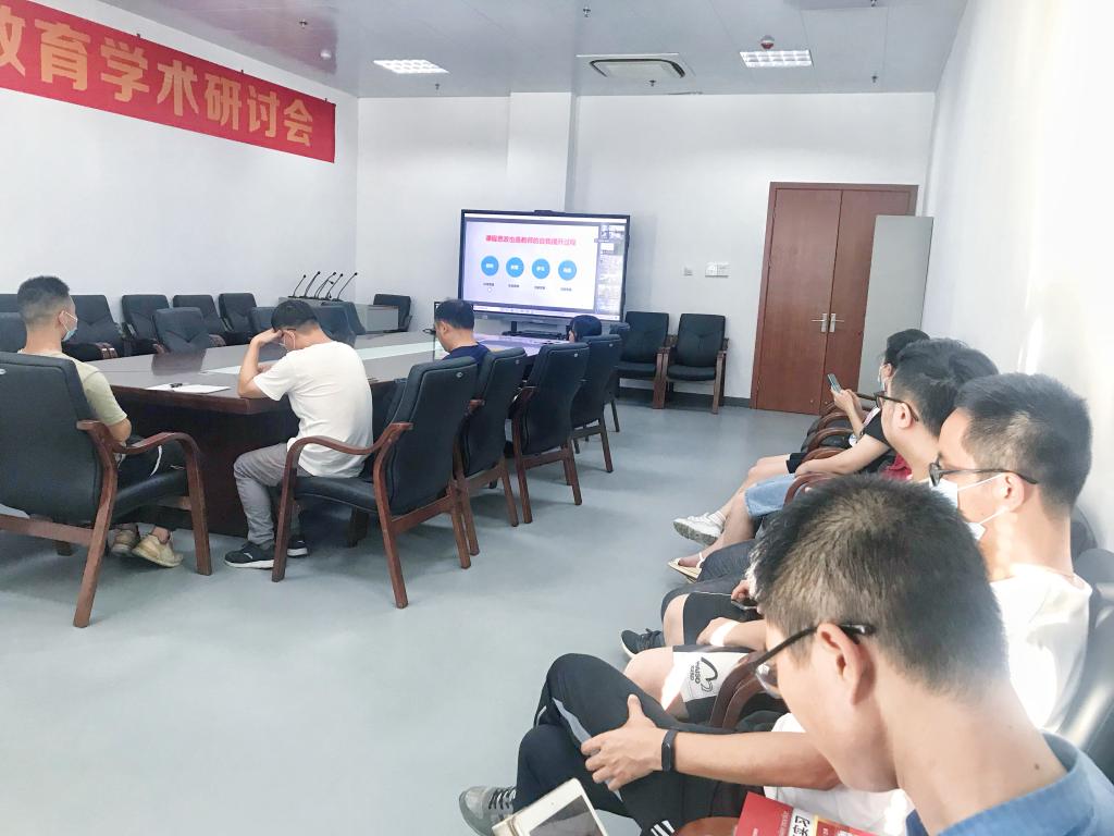 20C336076287FECAA52D4A8EF41_97319322_14476